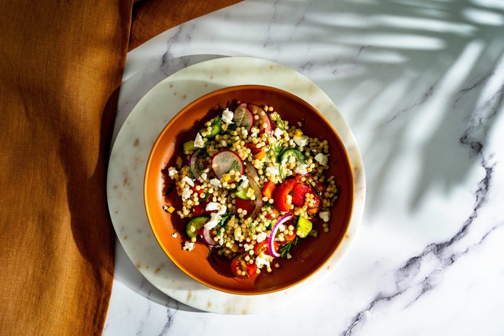 Perl Couscous Salat mit Dill und Feta